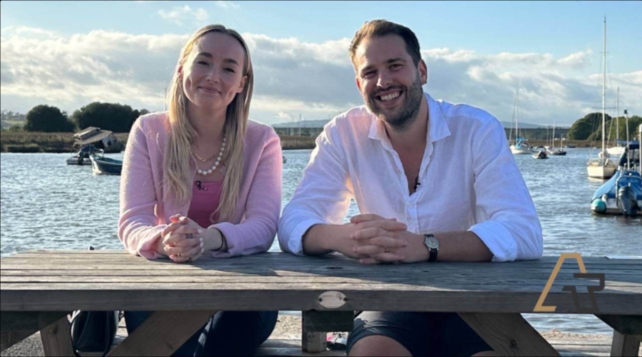 Hettie Jago Partner: Meet Tom Jago and Their Antique-Loving Family Life