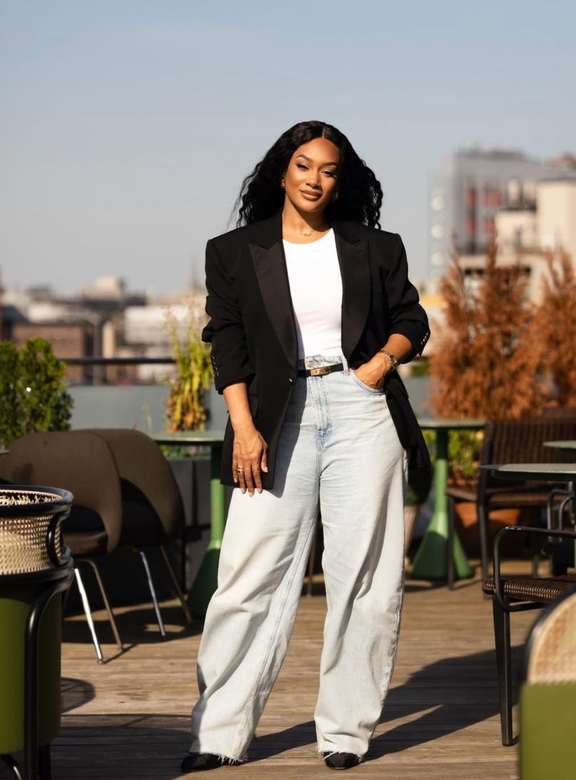 Crystal Hayslett's Early Life and Educational Foundation