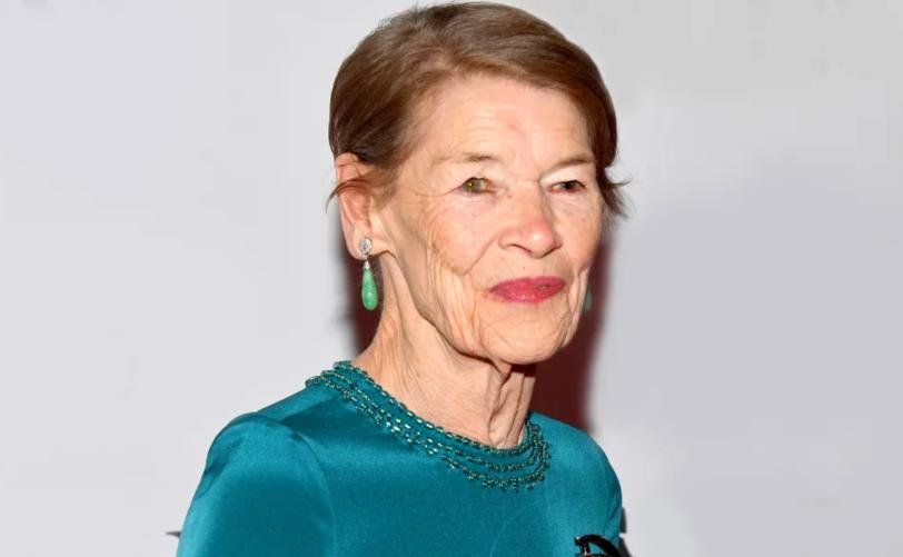 Glenda Jackson's Institutional Dominance and Roy Hodges' Institutional Enablement