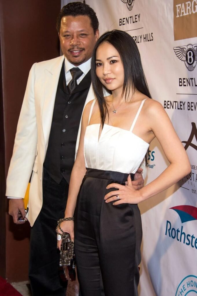 Mira Pak: The Third Marriage and Ongoing Legal Complications (2013–Present)