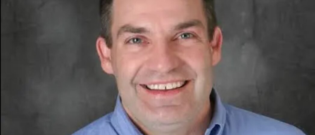 Tom Cates: The B2B Visionary Behind SalesEquity and Encompass-CX – A Complete Biography